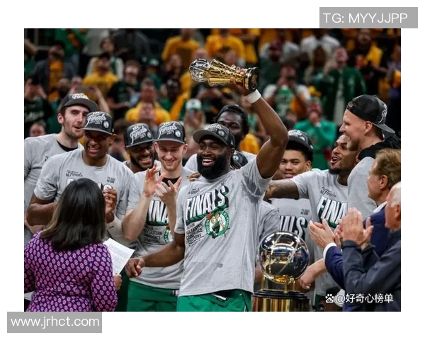 凯尔特人对阵独行侠精彩回顾与赛后分析全景展现