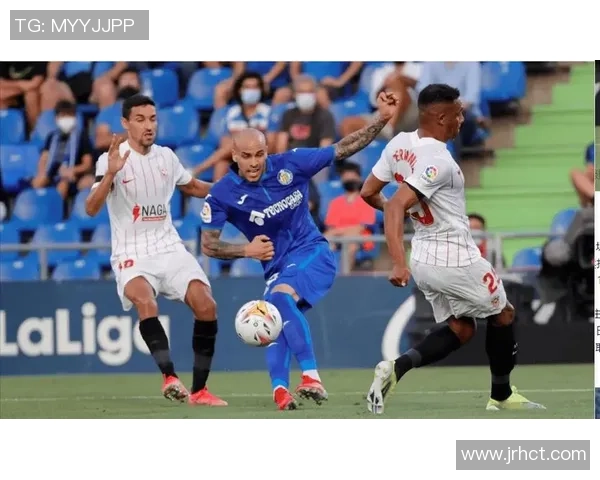 西甲激战莱加内斯迎战赫塔费双方争夺宝贵积分展开较量 西甲激战莱加内斯迎战赫塔费双方争夺宝贵积分展开较量